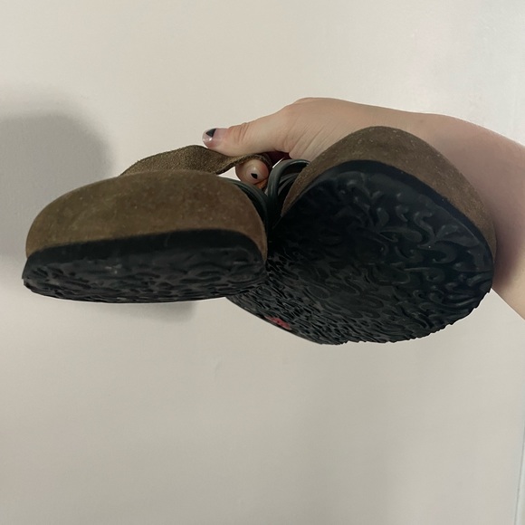 Think! Clogs - Picture 8 of 9